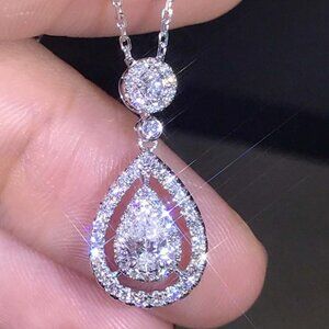 925 Silver & VVSI 2k Diamond & Topaz Necklace - Teardrop Color D Diamond